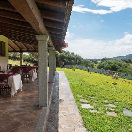 Agriturismo Sorres Villa Budoni Exteriör bild